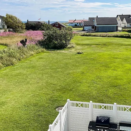 4 Person In Borhaug, Cleaning Included Holiday home *