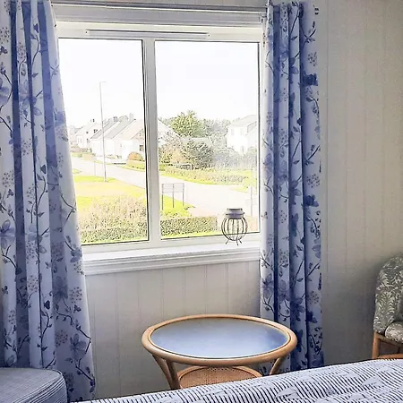 Feriehus 4 Person In Borhaug, Cleaning Included *